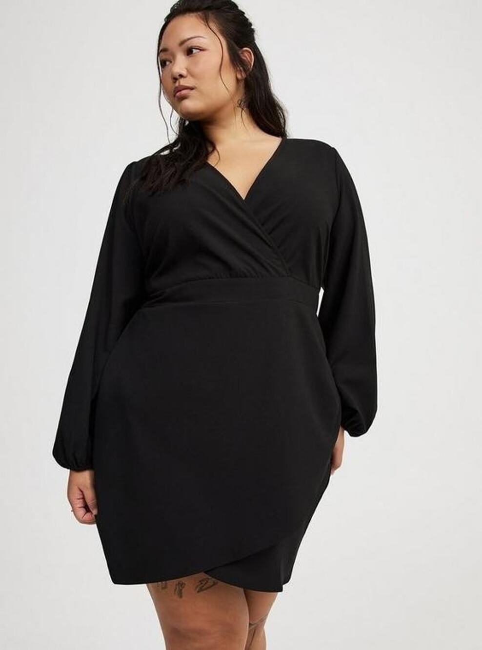Torrid Tulip Surplice Dress Womens 14 Deep Black Crepe Long Bishop Sleeve V-neck